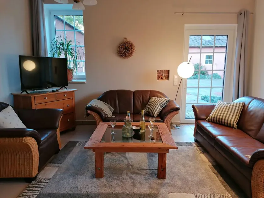 Apartamento vacacional apta para familias con barbacoa, terraza y jardín - Image 1