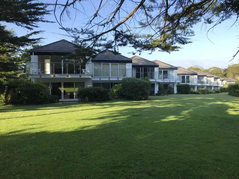 Family-friendly wonderful cottage with garden | Next to the beach | Dogs allowed - Image 1