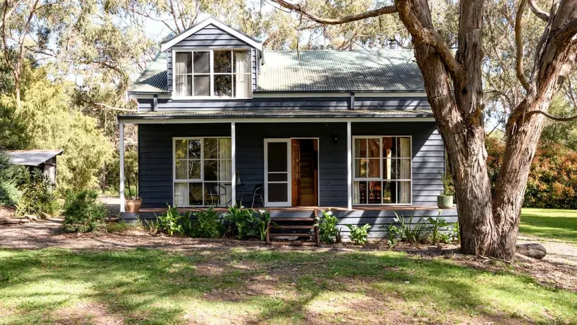 Embrace Nature's Warmth: Cozy Glamping Haven Among Drummond's Gum Trees - Image 1