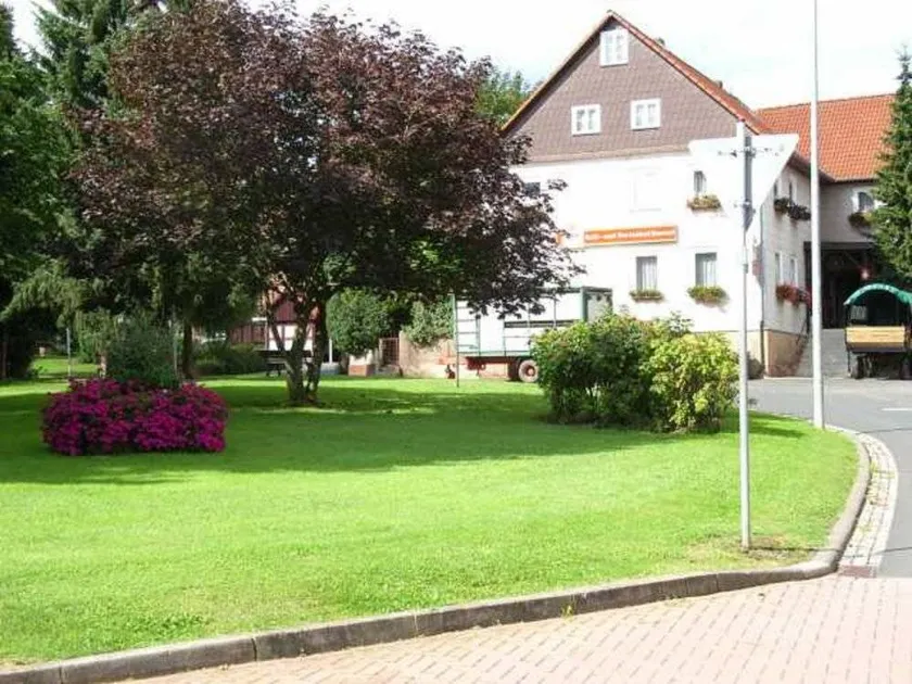 Family-oriented holiday home with terrace, garden & BBQ - Image 1