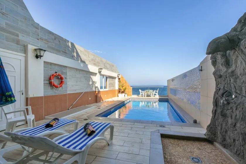 Holiday home with terrace, fast internet & private pool | Beach view | Good for workation - Image 1