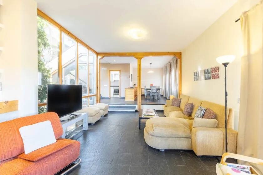 House with terrace & barbecue | Mountain view - Image 1