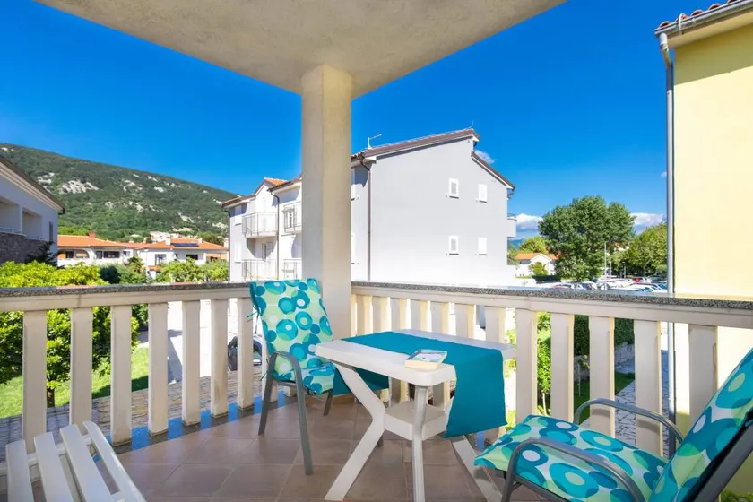 Flat with 1 room for 4 persons - Image 1