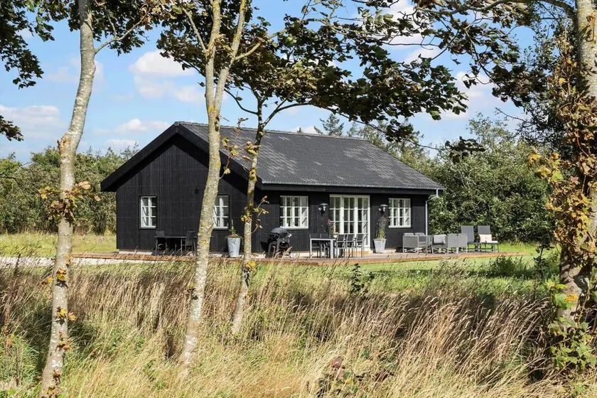 Fully equipped lovely house with barbecue & terrace | Pets allowed - Image 1