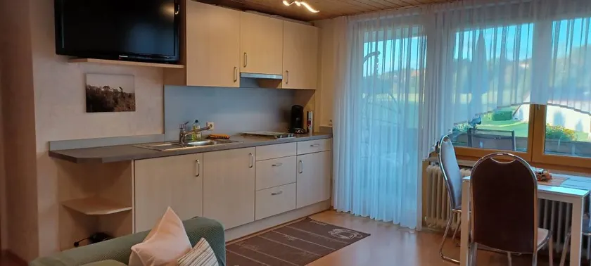 Apartment 'Mina' with Shared Terrace, Shared Garden and Wi-Fi - Image 1