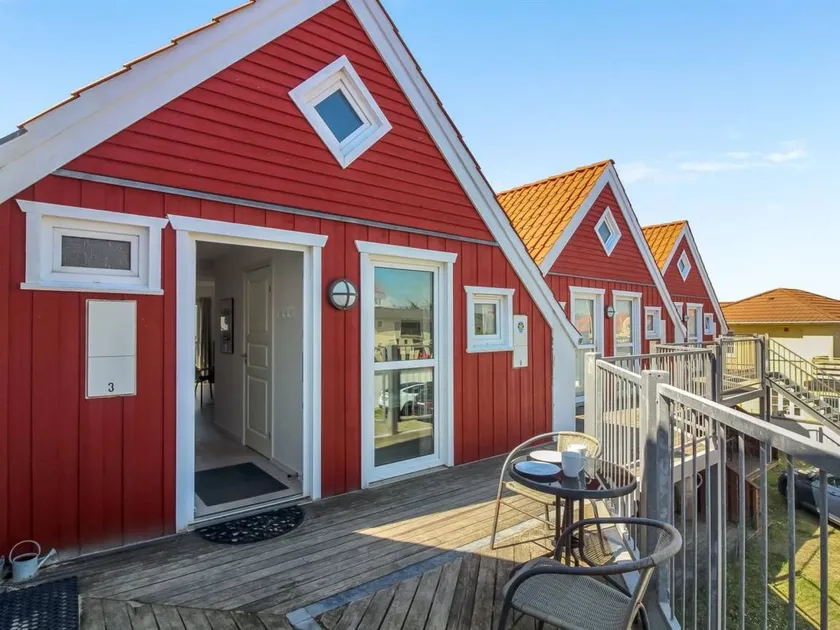 Apartment with 2 rooms for 4 persons - Image 1