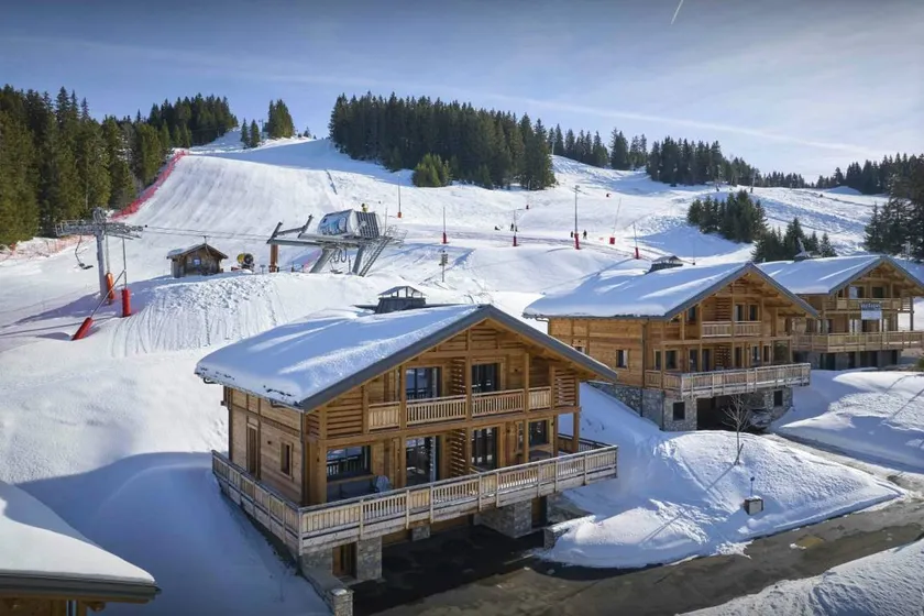 Semi-detached ski-in, ski-out chalet in the Aravis mountains - OVO Network - Image 1