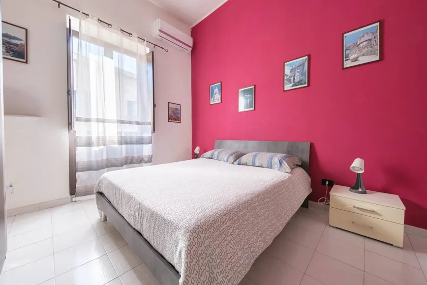 Agréable appartement de vacances avec internet haut débit et terrasse | Vue ville | Parfait pour le travail à distance | Avec animaux autorisés - Image 1