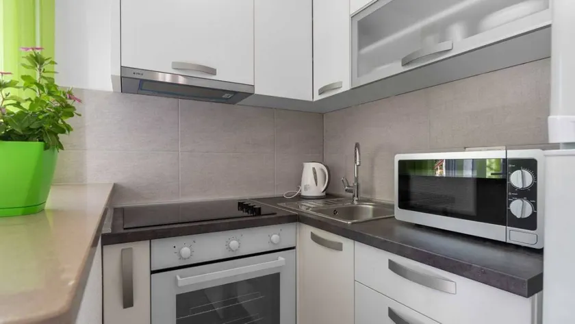 Flat with BBQ, terrace & garden - Image 1