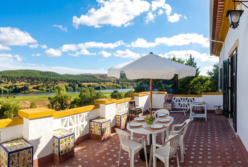 Holiday apartment with terrace, barbeque & garden | Garden view - Image 1