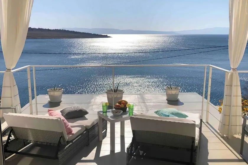 Dream on The Beach - Panoramic Seaview Terrace - Image 1