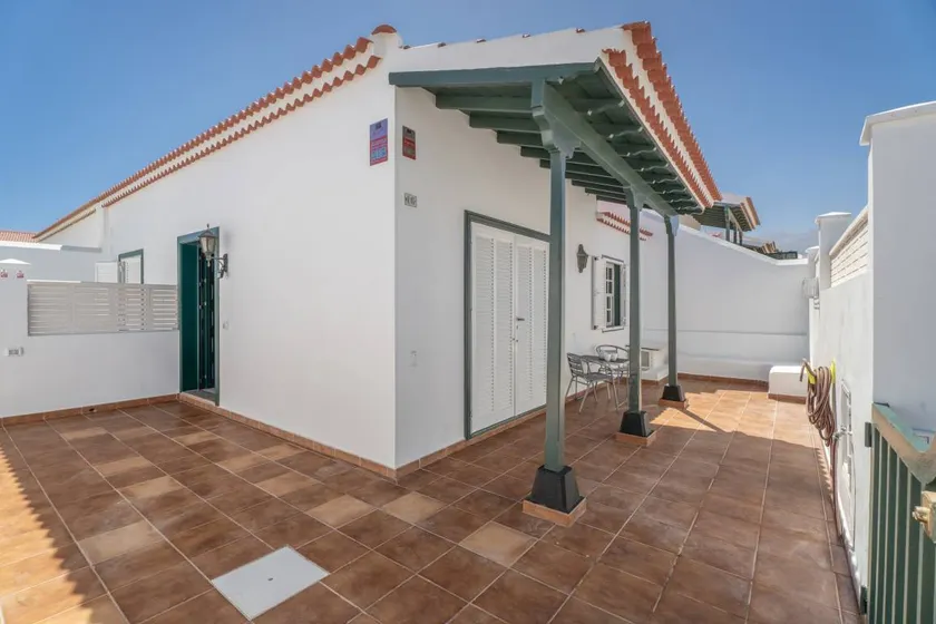 Maison de vacances avec internet haut débit et terrasse | À côté de la plage | Idéale pour le télétravail - Image 1