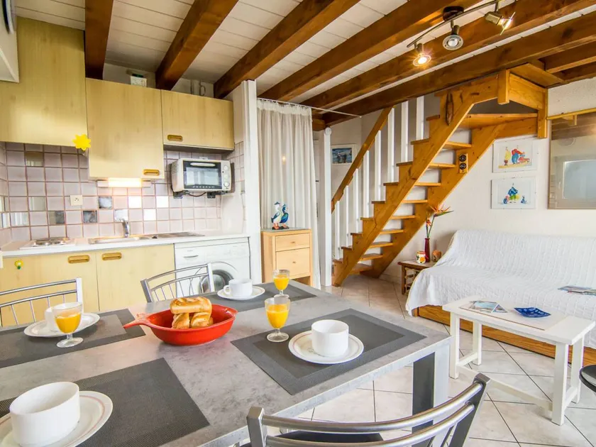 MEN DU in Carnac with 1 bedrooms and 1 bathrooms - Image 1