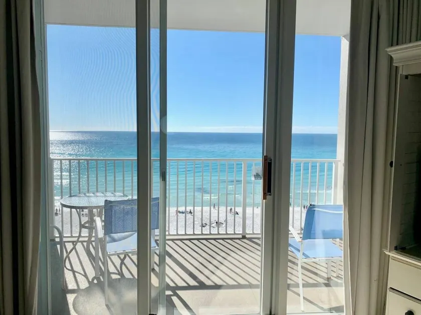 Beachfront Condo with Spectacular Gulf Views - Image 1