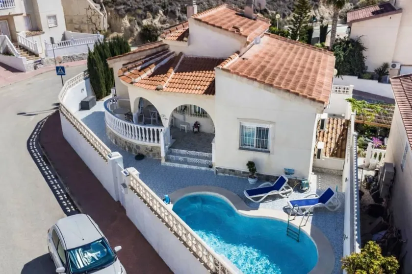 Holiday home with garden, private pool & terrace | Garden view - Image 1