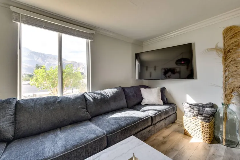 Palm Springs Sunrise Condo - Image 1
