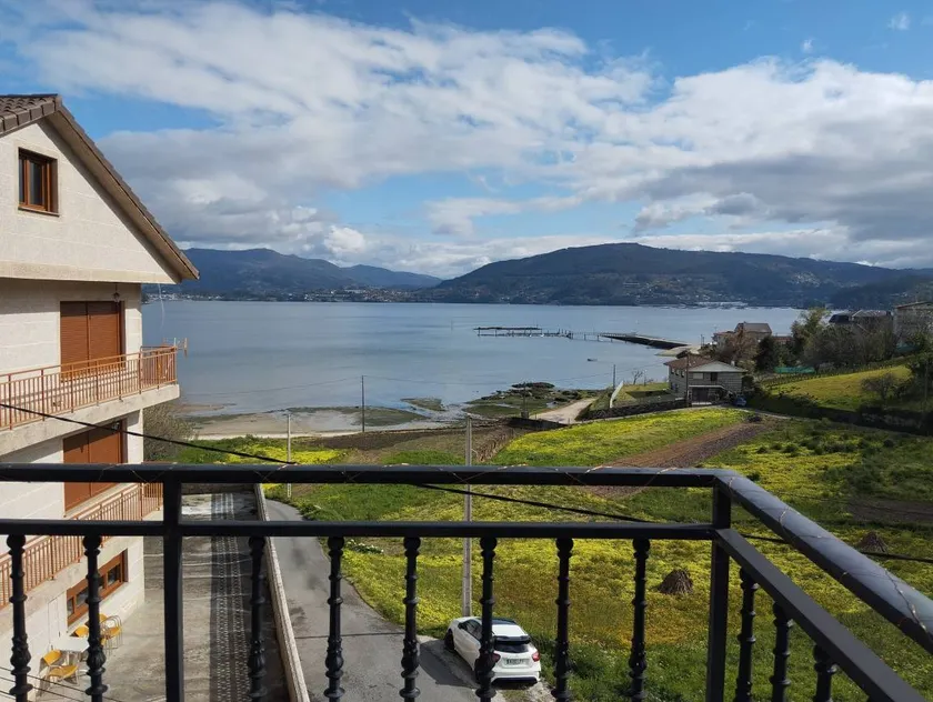 Ferienhaus mit Garten, Grill und Whirlpool | Meerblick | Strand in der Nähe | Perfekt für die Arbeit von Zuhause | Haustiere erlaubt - Image 1
