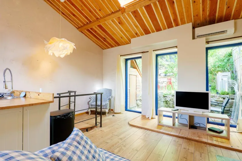 Fully equipped charming house with garden | Garden view | Pet-friendly - Image 1