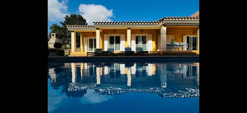 Children-friendly house with private pool, garden & terrace | Garden view | Close to the beach | Good for workation | Pet-friendly - Image 1