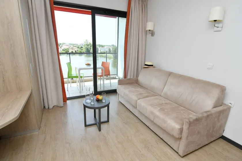 Agréable appartement en copropriété adapté aux familles avec piscine et terrasse | À côté de la plage | Avec animaux admis - Image 1