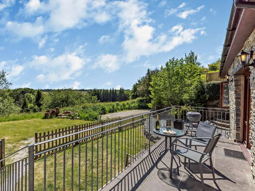 Fully equipped cottage with sauna & garden | Dogs allowed - Image 1
