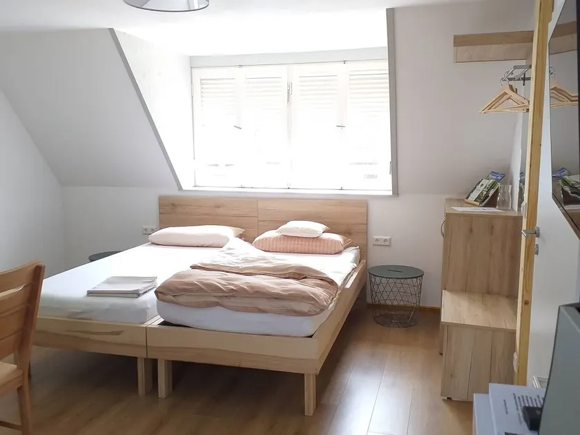 Dedicated room - Image 1