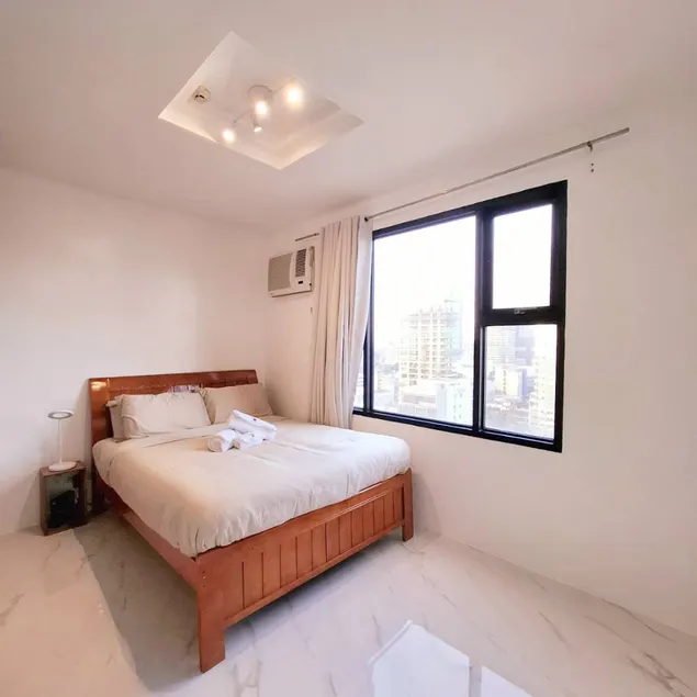 Merveilleux appartement en copropriété convivial et familial avec sauna et piscine | Vue ville - Image 1