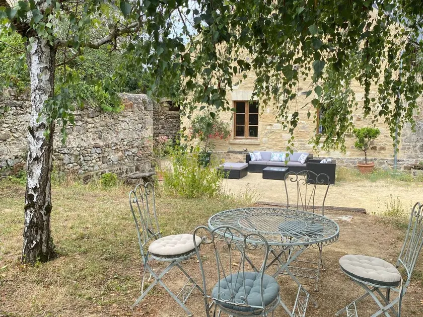 Historic Retreat in Loire-Anjou-Touraine Regional Park, Ideal for Couples - Image 1