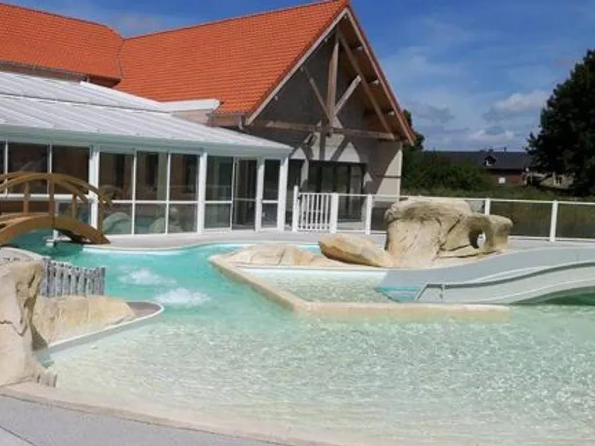 Nice mobile home with terrace & heated pool | Dogs allowed - Image 1