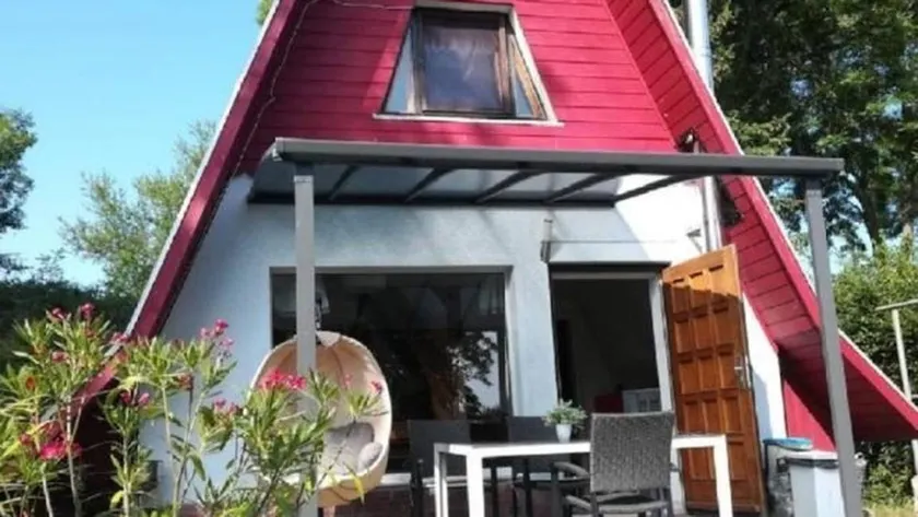 Casa accogliente e familiare con terrazza, giardino e piscina | Vista panoramica | Accetta animali domestici - Image 1