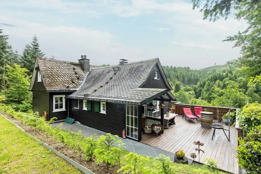 House with barbecue, garden & terrace | Garden view | Good for workation - Image 1