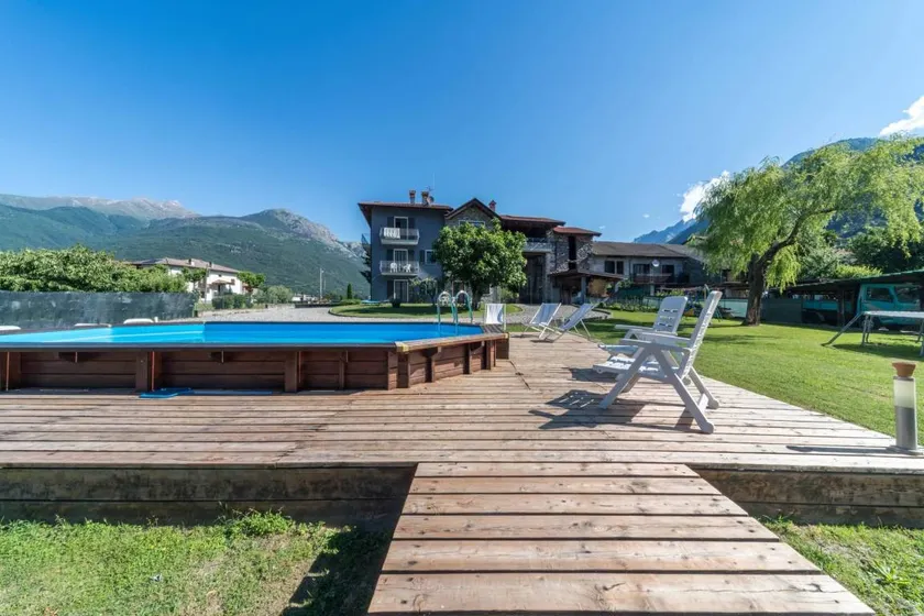 Appartamento con terrazza, griglia e piscina | Vista sulla montagna | Ideale per lavorare da remoto - Image 1