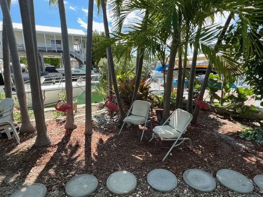 Maison avec terrasse, barbecue et jardin | Vue jardin - Image 1