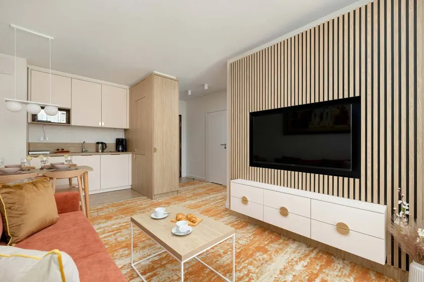 Appartement avec jardin, sauna et piscine - Image 1