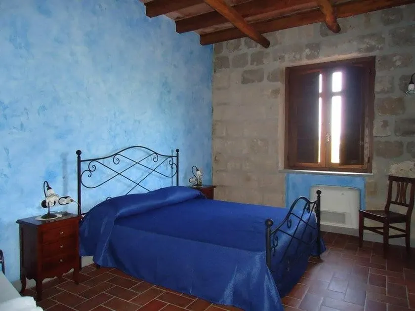 Masseria Campierti: CAMERA BLU - Image 1