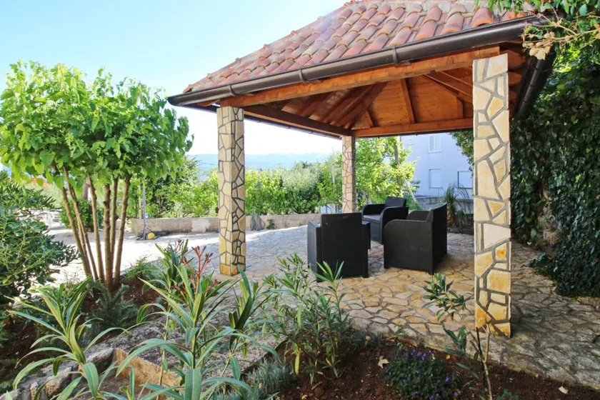 Apartamento con barbacoa, jardín y terraza | Admite perro - Image 1