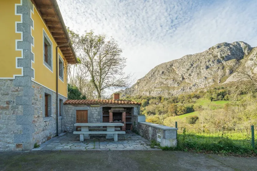'Collado Santo Tomás' Country House – Entire Property - Image 1