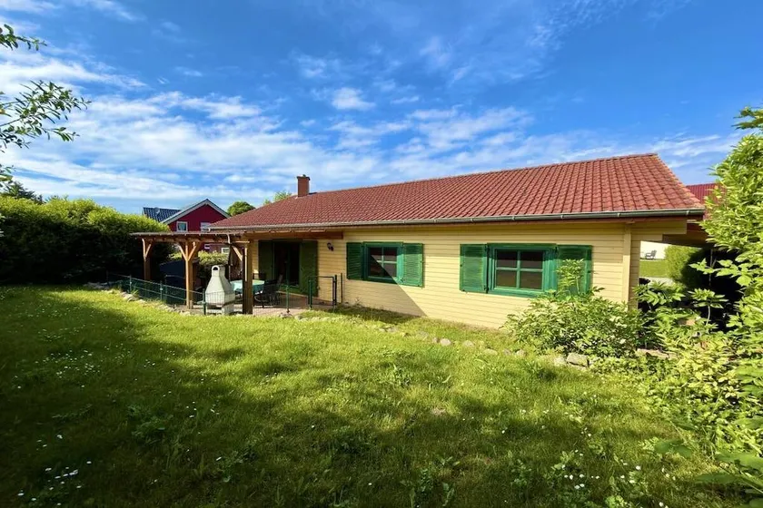 Fully equipped pleasant holiday home with barbecue & terrace | Pets are welcome - Image 1
