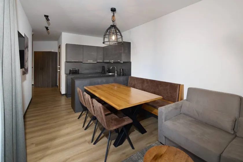 Apartamento vacacional con sauna y barbacoa | Vistas a la montaña - Image 1