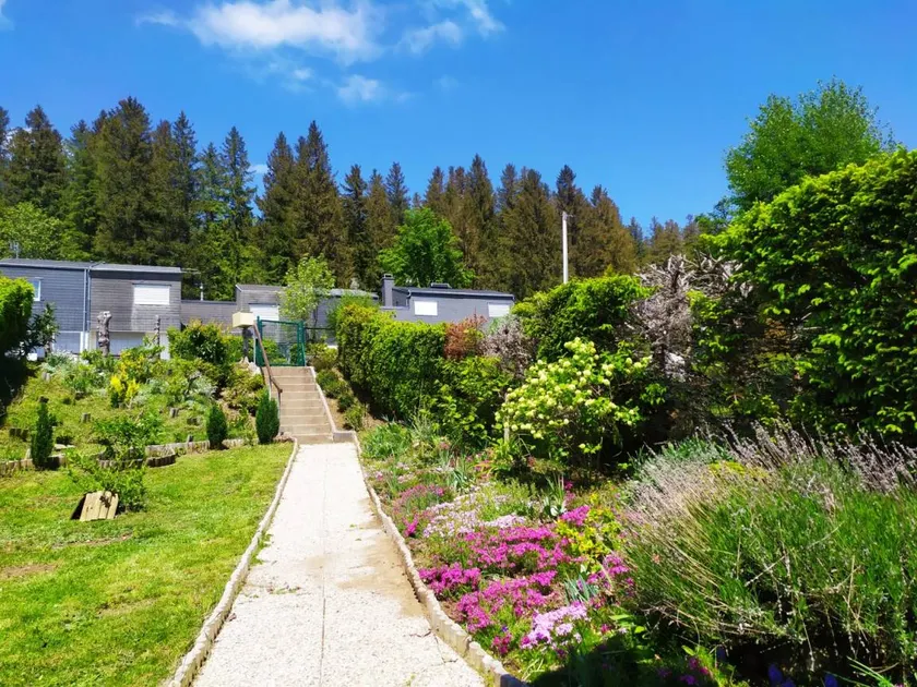 Chalet avec barbecue, terrasse et jardin | Vue montagne - Image 1