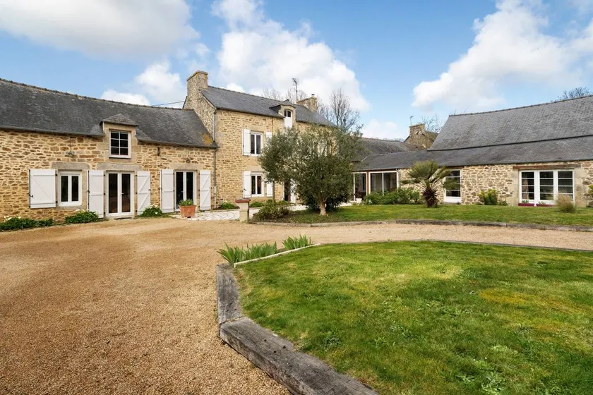 Bed & breakfast with terrace & garden | Good for workation | Pet-friendly - Image 1
