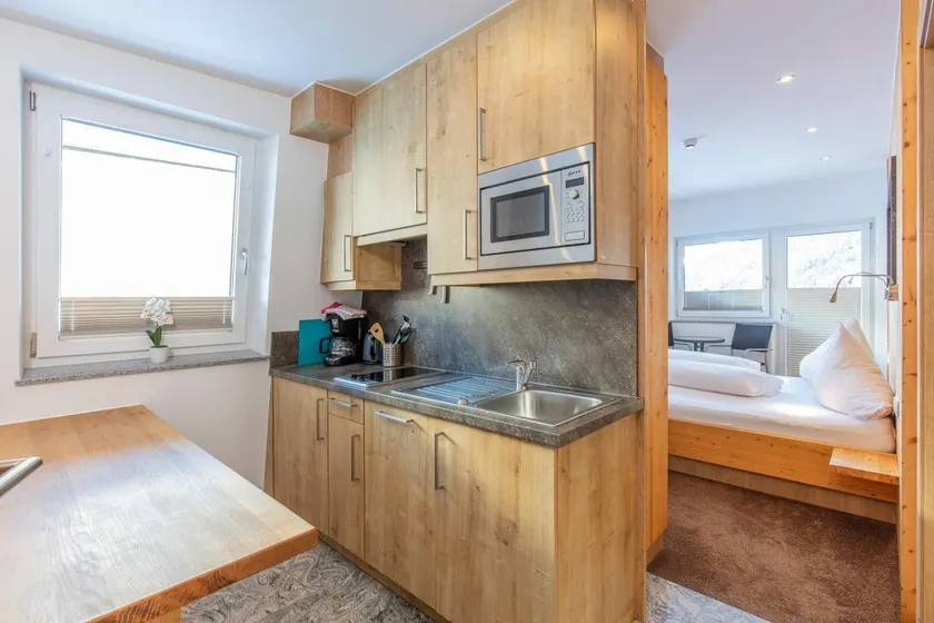 Holiday apartment with terrace - Image 1