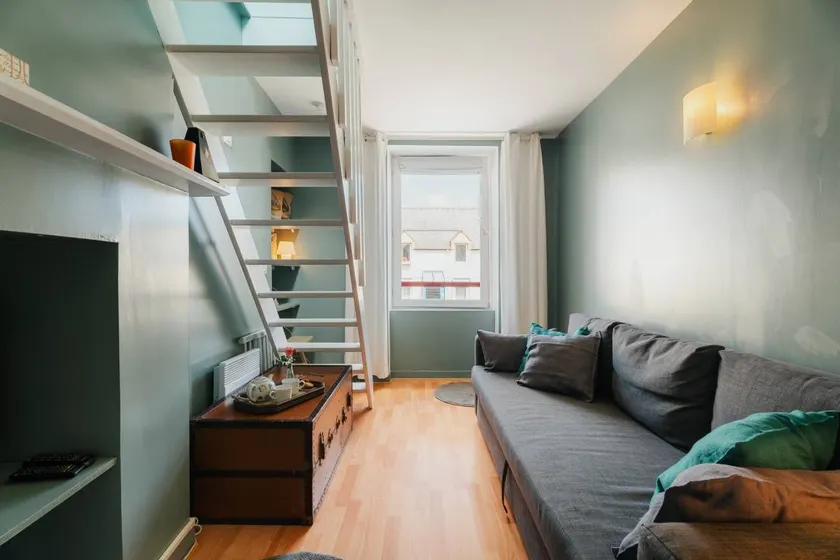 Fully equipped charming house with terrace | Sea view | Pets are welcome - Image 1
