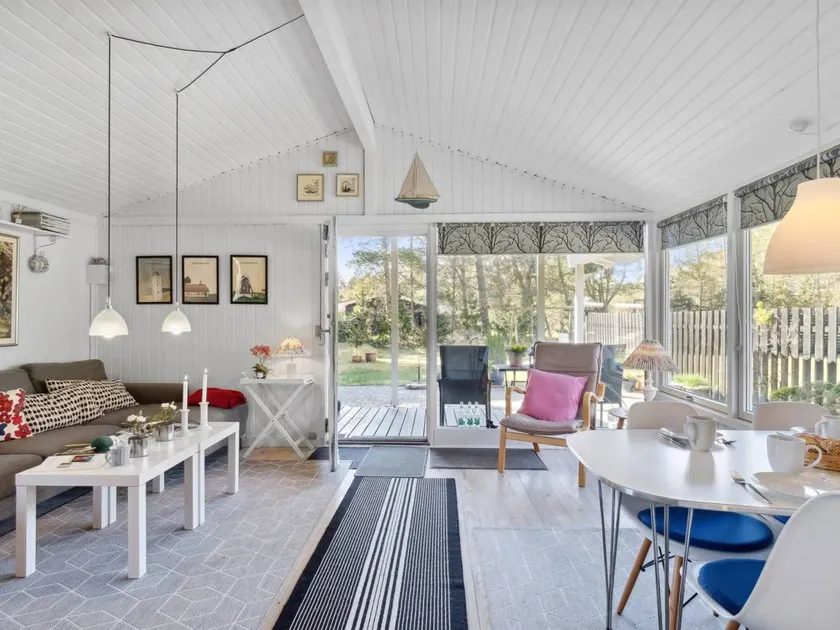 Children-friendly beautiful house with barbecue, garden & terrace | Dogs allowed - Image 1