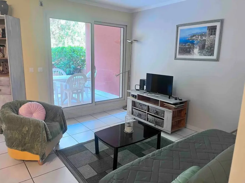 Flat with fast internet, pool & terrace | Close to the beach | Good for workation | Pet-friendly - Image 1