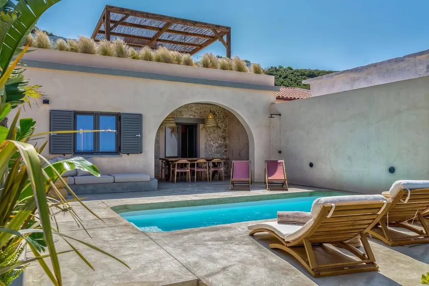 Stunning Seafront Crete Villa Villa Evander Private Heated Pool - Image 1