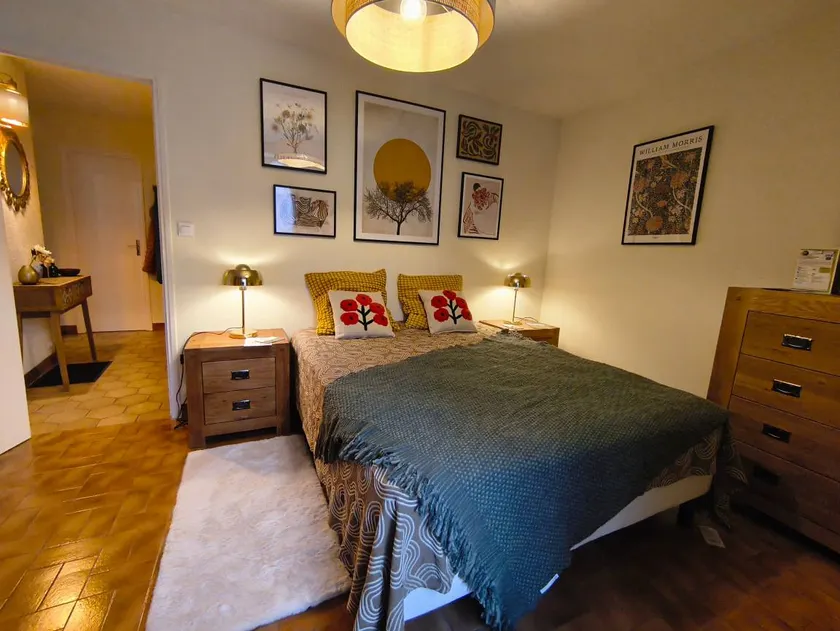Le rendez-vous du Gévaudan – Renovated Apartment in Central Marvejols - Image 1
