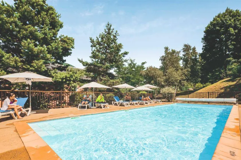 Children-friendly beautiful holiday apartment with terrace & pool | Next to the ski | Pets allowed - Image 1
