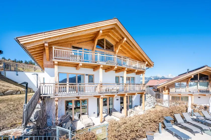 Children-friendly spacious holiday apartment with garden, terrace & hot tub | Garden view | Ski nearby - Image 1