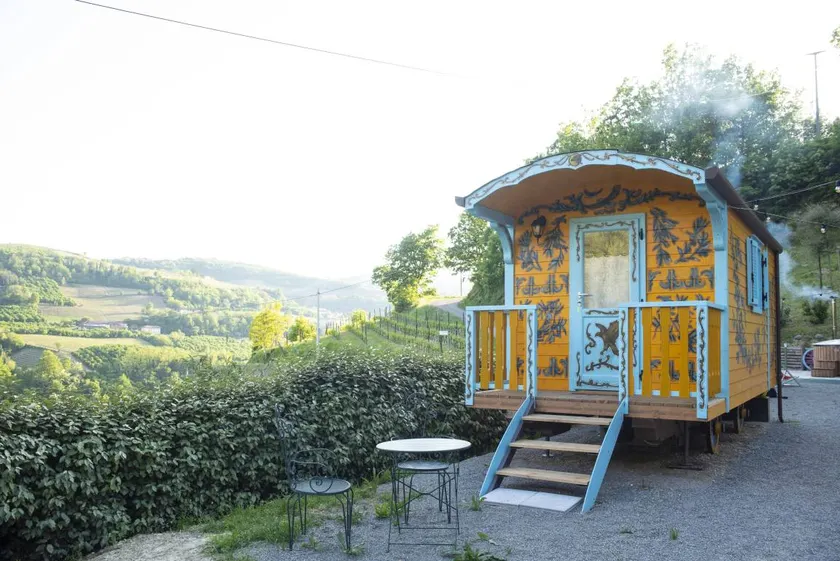 Agriturismo La Rovere: I carrozzoni Gitani - La Poiana e gli Ulivi - Image 1